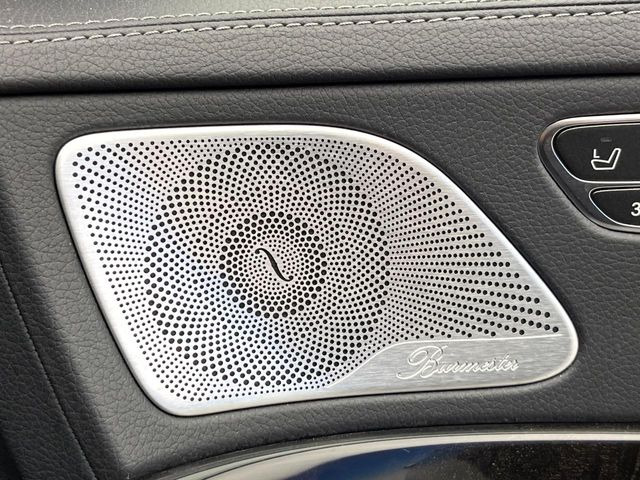 ��Burmester�T���E���h�V�X�e��:�n�C�G���h�I�[�f�B�I��僁�[�J�[����|����Ԑ�p�̃v���~�A���X�s�[�J�[�𑕔��B�����̃X�s�[�J�[����A���̗������܂ŕ����鍂�i���ȉ��y�����y���݂��������܂��B