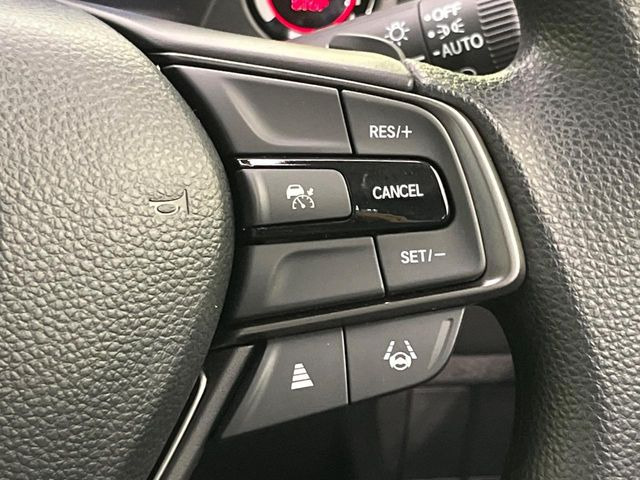 �y�A�_�v�e�B�u�N���[�Y�R���g���[���z�������H�ł̒��������s���y��!!�����ő��x��ۂN���[�Y�R���g���[�����A�Փˌy���V�X�e���ƘA�g���A�O���̎ԗ������m���ĎԊԂ�ۂ悤�ɑ��x���߂��Ă���܂�!!