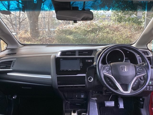 フィット1.5 ハイブリッド L ホンダセンシング