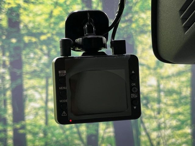 �y�h���C�u���R�[�_�[�z�h���C�u���R�[�_�[����!���s���͂������A������^�]�⎖�̂ɑ��������ہA�f���ŋL�^���A����̃��X�N�ɔ����܂��B���L�^�pSD�J�[�h�͂��q�l�����g�ł��������������K�v������܂��B