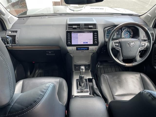 ランドクルーザープラド2.7 TX Lパッケージ マットブラック エディション 4WD