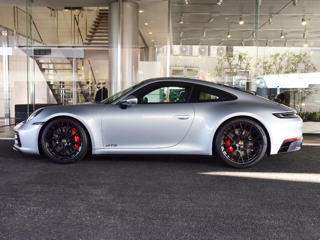 911カレラ GTS PDK