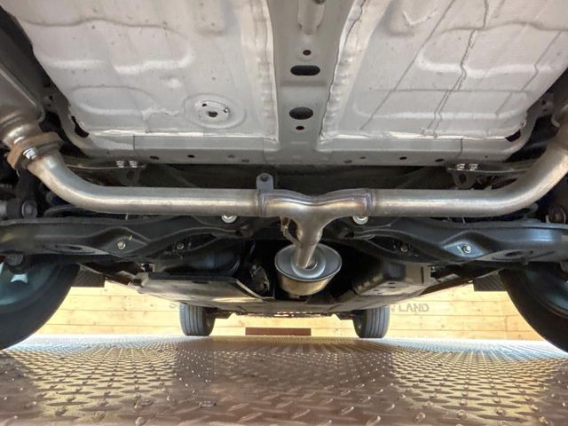 下回りがきれいなうちに、防錆加工の施工がオススメ。降雪地域はもちろん、沿岸部にお住いの方や、趣味でマリン・ウィンタースポーツをされる方にご好評いただいております。