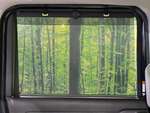 �y���[���V�F�[�h�z��������ԊO����̌���ῂ����Ƃ��ɃT�b�ƈ����o���Ďg����A���[���i�[�^�C�v�̃T���V�F�[�h�𑕔��B��Ȃɏ�������q�l���E�g�E�g�����������ȂǁA���Ђ����p����������