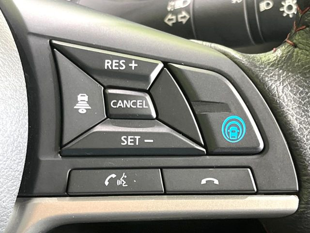 �y�v���p�C���b�g�z�������H�ł̒��������s���y��!!�a�؎��Ə��񑖍s�̃V�[���ŁA�A�N�Z���E�u���[�L�E�X�e�A�����O�������Ő��䂵�A�������^�]�̕��S���y�����Ă���܂���