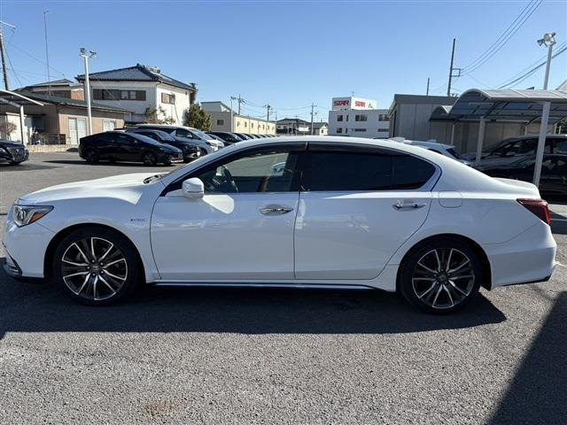 ���Ǝҗl�ւ̔̔��͂��f�肳���Ă��������܂��B �Ԍ������ԗ��̏ꍇ�́A�Ԍ����擾�������x�������z�ŕ\�����Ă���܂��B