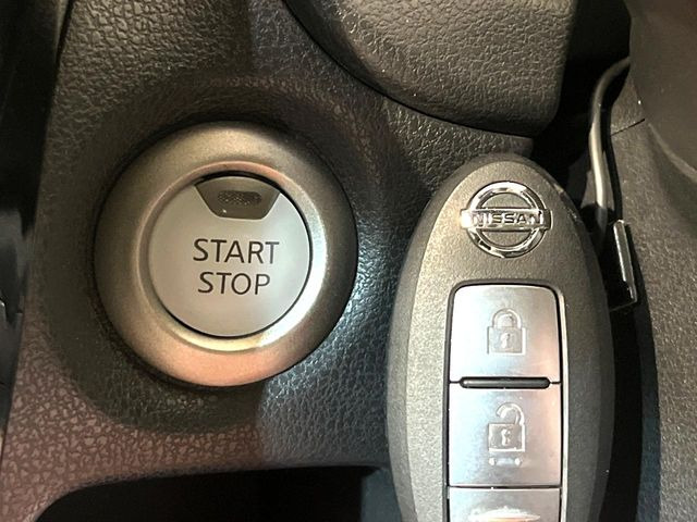 �y�C���e���W�F���g�L�[�z�J�o����|�P�b�g�ɓ��ꂽ�܂܂ł��h�A�̎{���E�������\�ȃX�}�[�g�L�[�𑕔��B�G���W���̃I���E�I�t�����J�M�����o���K�v����������Ƃ��Ă��֗��ł���