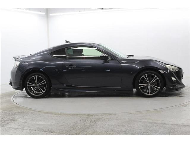 ���Ǝҗl�ւ̔̔��͂��f�肳���Ă��������܂��B �Ԍ������ԗ��̏ꍇ�́A�Ԍ����擾�������x�������z�ŕ\�����Ă���܂��B