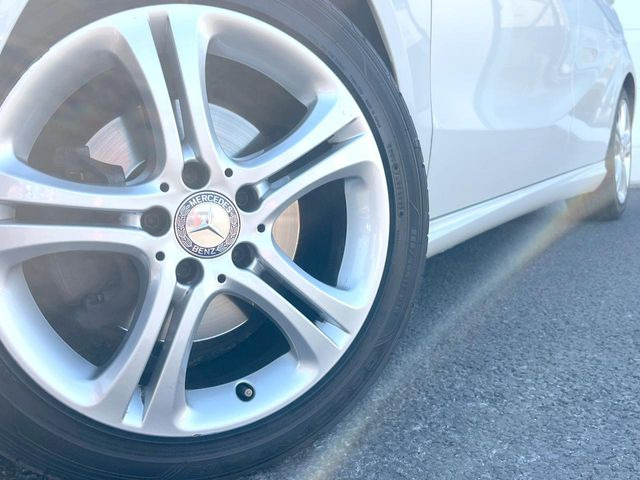 ������18�C���`�A���~�z�C�[��:�A���ԂȂ�ł͂̑�z����������x����z�C�[���Ƒ����ł�!���{�Ԃ̑���Ɋ���Ă�����ɂ����Б̊����Ē��������قǁA�������x���ł܂Ƃ܂��Ă��܂�!