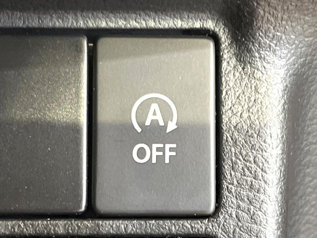 �y�A�C�h�����O�X�g�b�v�z�ԐM����a�؂Œ�Ԃ����ۂɃG���W�����~���A���ʂȔR���̏����}���܂��B�R��������ی�ɂȂ���@�\��G���W���̓u���[�L�𗣂��΍Ďn�����܂��B