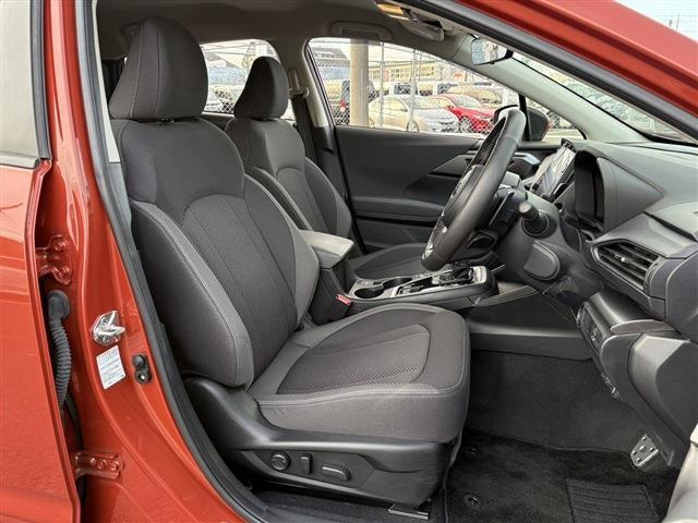 ���Ǝҗl�ւ̔̔��͂��f�肳���Ă��������܂��B �Ԍ������ԗ��̏ꍇ�́A�Ԍ����擾�������x�������z�ŕ\�����Ă���܂��B