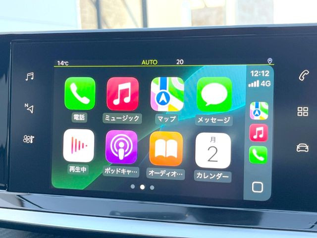 ��Apple Car Play:�X�}�z�Ƃ̗L���ڑ��ŁA�i�r�E�I�[�f�B�I�Đ��ȂǃX�}�z�̃A�v���@�\����ʂł��g����֗��@�\�ł�!