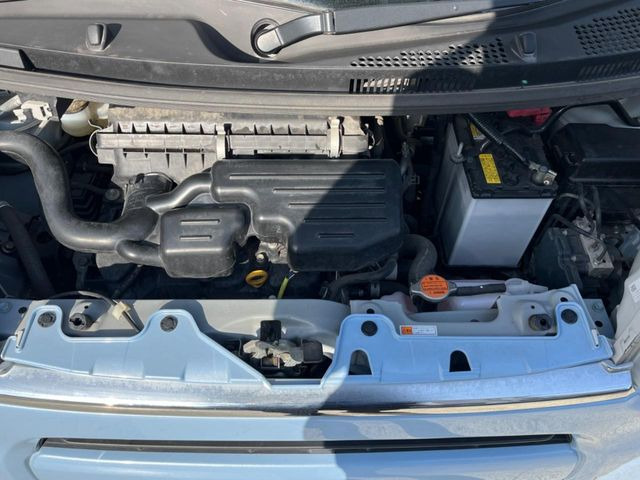 親切・丁寧な専門メカニックスタッフが応対!・車検・点検整備・事故等の修理などアフターサービスも安心。お車のカスタマイズもネクステージのサービススタッフまでご相談ください!