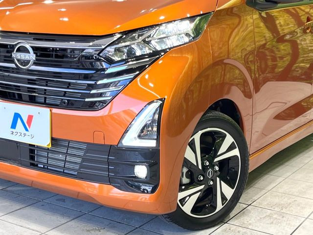 �yLED�w�b�h���C�g�z���V����ԑ��s�����ǍD�Ȏ��E���m�ۂ����S���ĉ^�]�ł��鍂�P�xLED�w�b�h���C�g�𑕔�!�_�����x�������A����d�͂��}�����Ă��܂��B