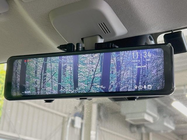 �y�f�W�^���C���i�[�~���[�z��Ȃ̑傫�ȉו��⓯��҂Ō�����m�F���Â炢���ł����S!�J�������B�e�����ԗ�����̉f�������[���~���[���ɕ\���B�N���A�Ȏ��E�ŏ󋵂̊m�F���\�ł�!