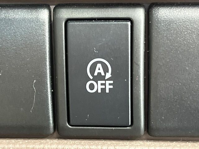 �y�A�C�h�����O�X�g�b�v�z�ԐM����a�؂Œ�Ԃ����ۂɃG���W�����~���A���ʂȔR���̏����}���܂��B�R��������ی�ɂȂ���@�\��G���W���̓u���[�L�𗣂��΍Ďn�����܂��B