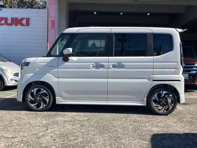 スペーシアカスタムハイブリッド(HYBRID)  XS