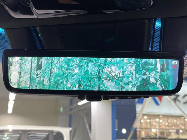 �y�f�W�^���C���i�[�~���[�z�J�������B�e�����ԗ�����̉f�������[���~���[���ɕ\���B�N���A�Ȏ��E�ŏ󋵂̊m�F���\�ł�!���h�����R�@�\�����p�ɂ͕ʓrSD�J�[�h�����p�ӂ��������ꍇ������܂��B