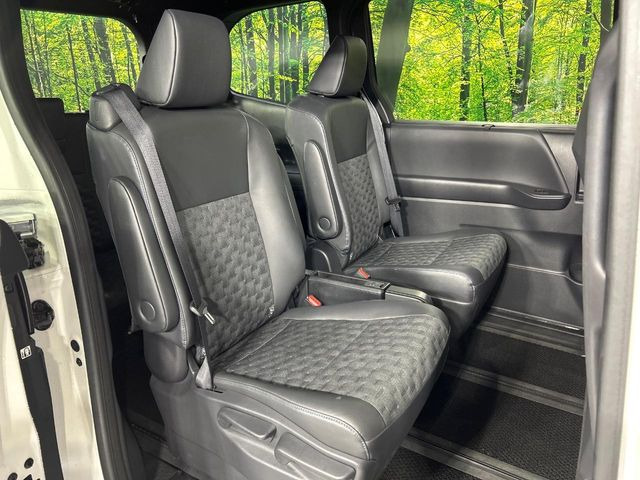 ���ڒ����̓E�H�[�N�X���[�ƂȂ��Ă���܂��B���ڂƎO��ڂ̈ړ�����~�肪�Ƃ��Ă��y�ɂȂ�̂ŁA���~��̍ۂ��X�g���X�������邱�Ƃ͂���܂����