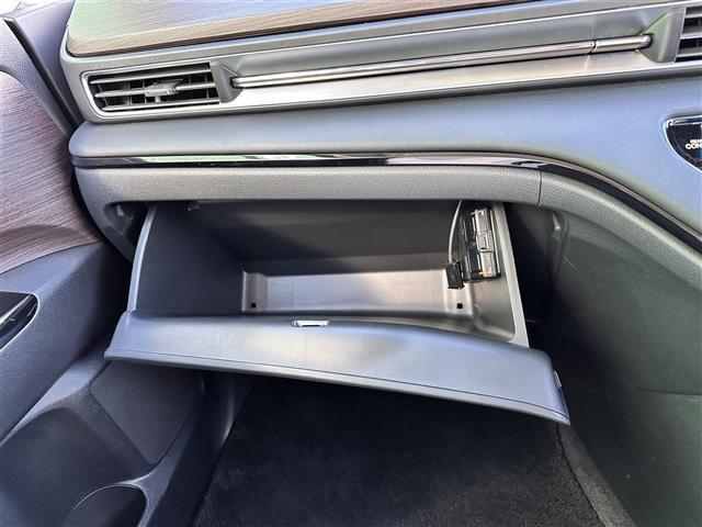 オデッセイ2.4 アブソルート EX