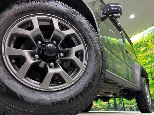 �y����15�C���`�A���~�z�C�[���z�O�ςɃ}�b�`���������A���~�z�C�[���𑕒����Ă���܂��B�e��ЊO�A���~�z�C�[����A�X�^�b�h���X�^�C�����戵�����Ă���܂��B���񂲑��k����������