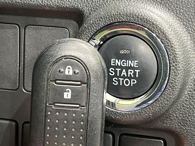 �y�L�[�t���[�V�X�e���z�J�o����|�P�b�g�ɓ��ꂽ�܂܂ł��h�A�̎{���E�������\�ȃX�}�[�g�L�[�𑕔��B�G���W���̃I���E�I�t�����J�M�����o���K�v����������Ƃ��Ă��֗��ł���