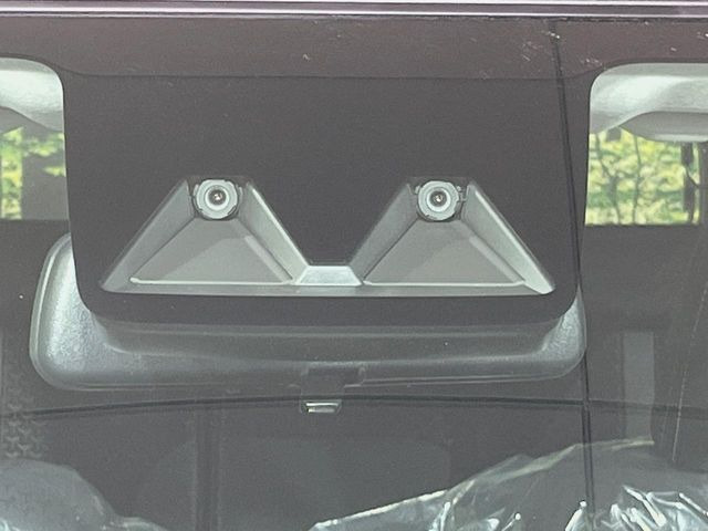 �y�X�}�[�g�A�V�X�g�z���s���ɑO���̎ԗ�����F�����A�Փ˂������Ȏ��͌x��ƃu���[�L�ŏՓˉ���Ɣ�Q�y�����A�V�X�g�B�����S�Ƀh���C�u�����y���݂��������܂��B