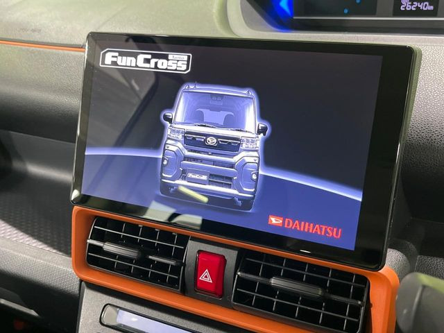 �y����10�^�i�r�z�l�C�̏����i�r�𑕔��B�I�[�f�B�I�@�\���[�����Ă���ABluetooth�ڑ�����΂������̃X�}�z��MP3�v���C���[�̉��y���Đ��\!�����̉^�]������Ɋy�����Ȃ�܂�!!