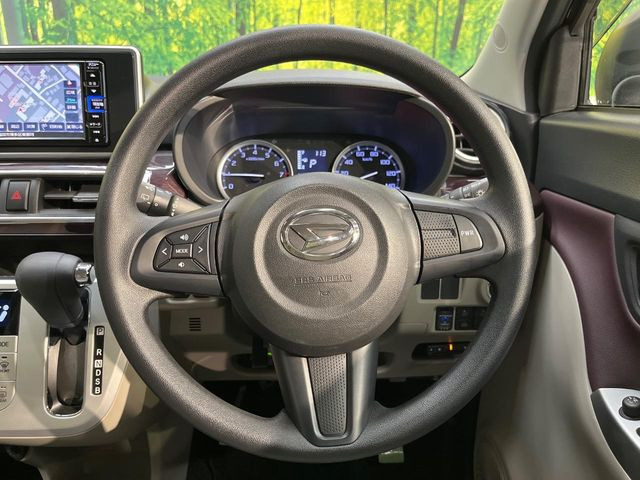 �y�X�e�A�����O�X�C�b�`�z�^�]���A�O������ڐ������炷���ƂȂ��A�I�[�f�B�I���̑��삪�\�ȕ֗��@�\!���S&���K�ȃh���C�u�����o���Ă���܂���