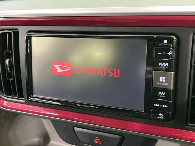 �y�����i�r�z�l�C�̏����i�r�𑕔��B�I�[�f�B�I�@�\���[�����Ă���ABluetooth�ڑ�����΂������̃X�}�z��MP3�v���C���[�̉��y���Đ��\!�����̉^�]������Ɋy�����Ȃ�܂�!!