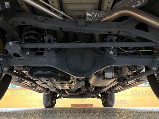 ����肪���ꂢ�Ȃ����ɁA�h�K���H�̎{�H���I�X�X���B�~��n��͂������A���ݕ��ɂ��Z���̕���A��Ń}�����E�E�B���^�[�X�|�[�c���������ɂ��D�]���������Ă���܂��B