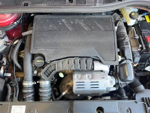 �����X�ł́A�e���[�J�[�̐�p�f�f�e�X�^�[�𓱓��B���Ǝ��i�����e�N�j�J���X�^�b�t���풓���Ă���܂��̂ŁA������̍ۂɂ����S���Ă����p���������܂��B