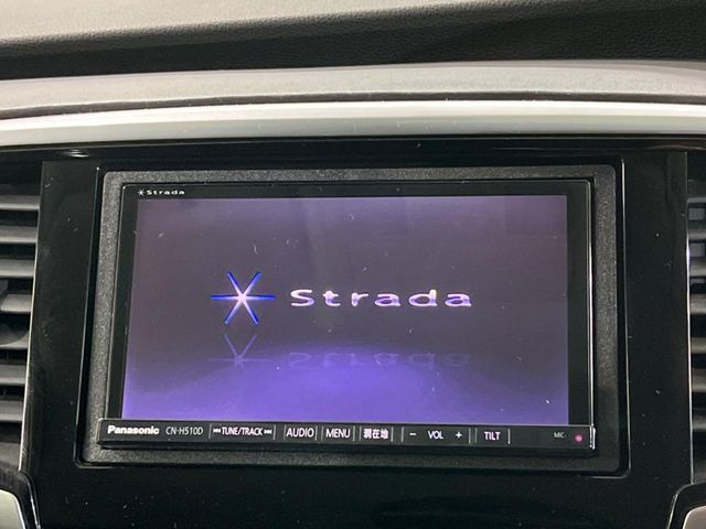 �y�i�r�Q�[�V�����z�g���₷���i�r�ŖړI�n�܂ł�������ē����Ă���܂��B�e��I�[�f�B�I�Đ��@�\���[�����Ă���A���Ԃ̉^�]������Ɋy�����Ȃ�܂�!!