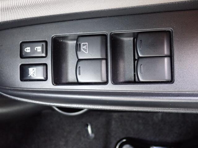 �d���i�[���h�A�~���[�E�p���[�E�B���h�E�������Ă��܂��B