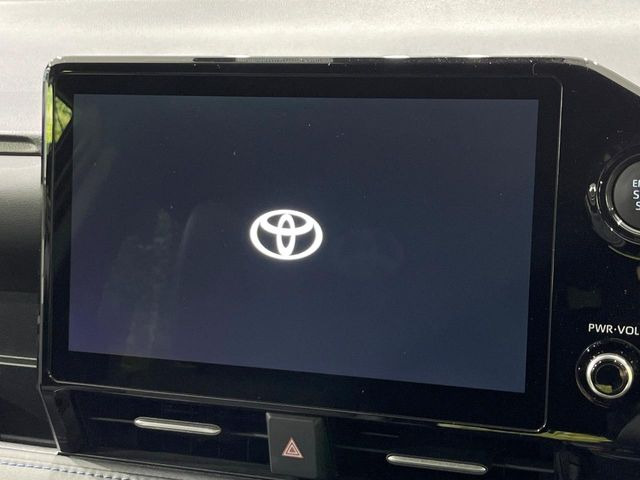 �y10.5�C���` �f�B�X�v���C�I�[�f�B�I�z���ʂ̃f�B�X�v���C��AppleCarPlay��AndroidAuto�����p�\�B�傫�ȉ�ʂŃX�}�z�i�r�A�v���������p���������܂���