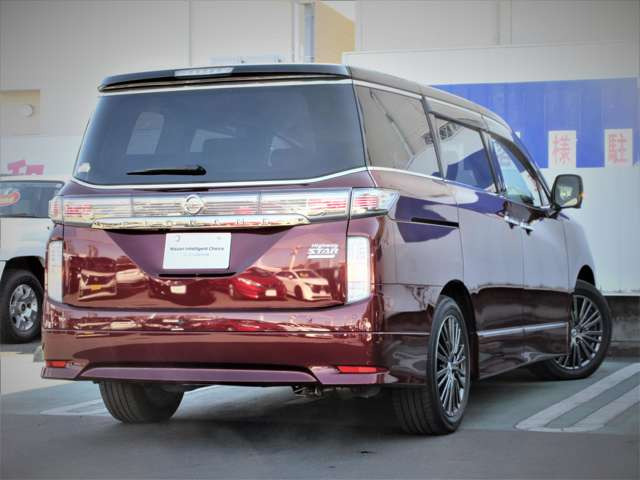 エルグランド2.5 250ハイウェイスターS アーバンクロム