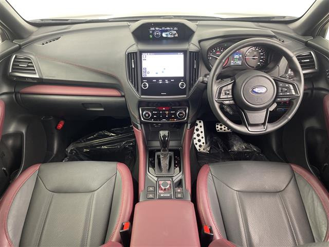 フォレスター1.8 STI スポーツ 4WD