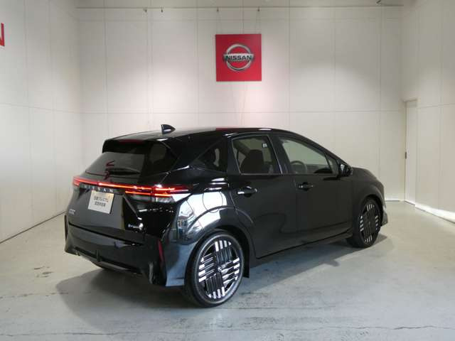 ノートオーラ1.2 G レザーエディション