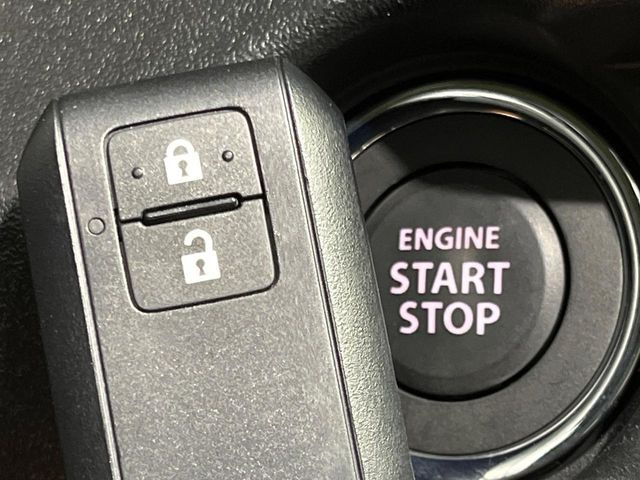 �y�L�[���X�X�^�[�g�V�X�e���z�J�o����|�P�b�g�ɓ��ꂽ�܂܂ł��h�A�̎{���E�������\�ȃX�}�[�g�L�[�𑕔��B�G���W���̃I���E�I�t�����J�M�����o���K�v����������Ƃ��Ă��֗��ł���