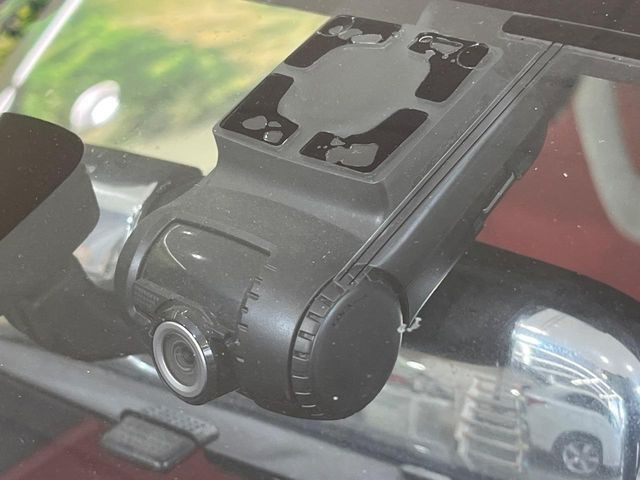 �y�h���C�u���R�[�_�[�z���S�E���S�ȃJ�[���C�t�ɕK�{�̃h���C�u���R�[�_�[�𑕔�!���s���͂������A������^�]�⎖�̂ɑ��������ۂ̏󋵂��f���ŋL�^���A����̃��X�N�ɔ����܂��B