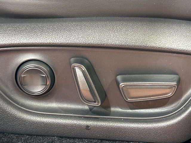 �y�p���[�V�[�g�z�X�C�b�`��ŊȒP�ɃV�[�g�̔��������\!�d��������͂�����܂���!���K�ȃV�[�g�|�W�V�����ɃZ�b�g���āA���K�ȃh���C�u�����y���݂��������B