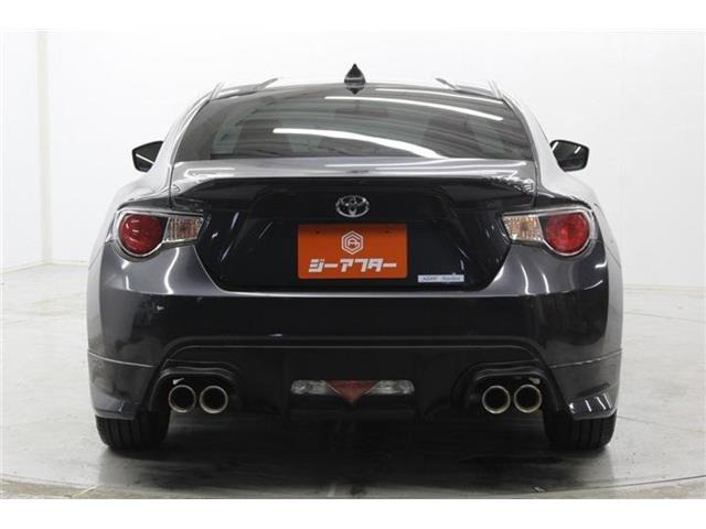 ���Ǝҗl�ւ̔̔��͂��f�肳���Ă��������܂��B �Ԍ������ԗ��̏ꍇ�́A�Ԍ����擾�������x�������z�ŕ\�����Ă���܂��B