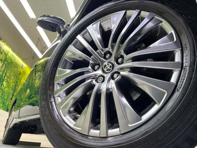 �y����19�C���`�A���~�z�C�[���z�O�ςɃ}�b�`���������A���~�z�C�[���𑕒����Ă���܂��B�e��ЊO�A���~�z�C�[����A�X�^�b�h���X�^�C�����戵�����Ă���܂��B���񂲑��k����������