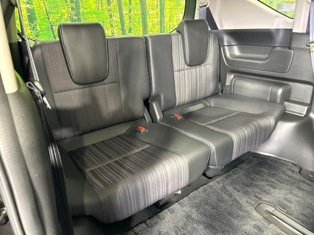 3��ڃV�[�g�͂�������ԗǍD����l�ł��������ƍ����Ē����܂��̂ŁA��l���ł̂��o���������N���N�ł��􂲉Ƒ��ŁA�C�̒m�ꂽ���ԂŁA�h���C�u�ɍs���̂��y���݂ł��ˁ�