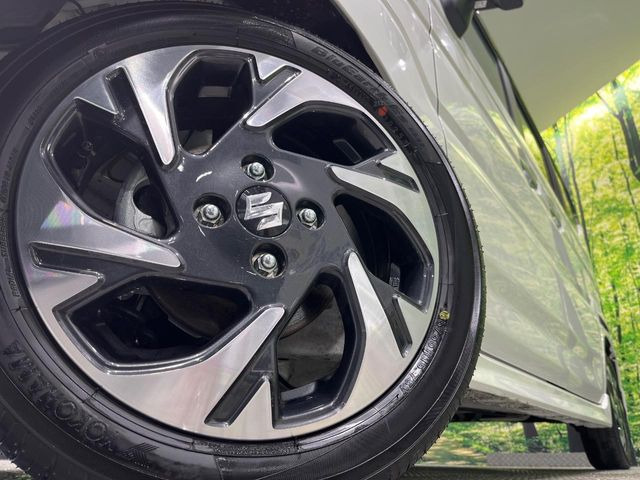 �y����15�C���`�A���~�z�C�[���z�O�ςɃ}�b�`���������A���~�z�C�[���𑕒����Ă���܂��B�e��ЊO�A���~�z�C�[����A�X�^�b�h���X�^�C�����戵�����Ă���܂��B���񂲑��k����������