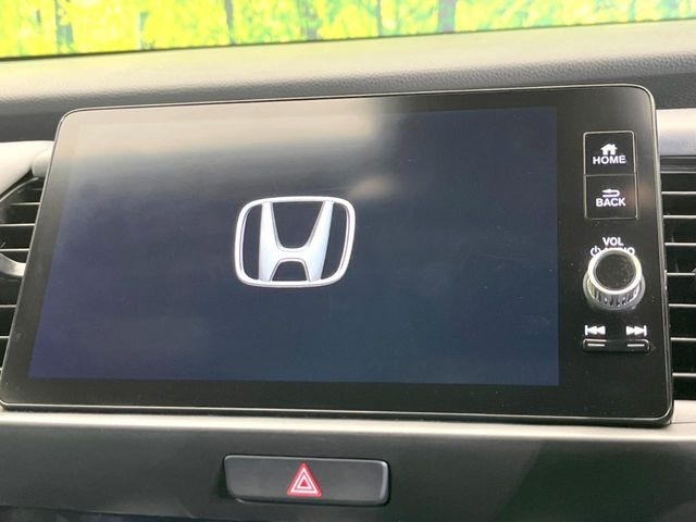 �y����9�^�i�r�z�l�C�̏����i�r�𑕔��B�I�[�f�B�I�@�\���[�����Ă���ABluetooth�ڑ�����΂������̃X�}�z��MP3�v���C���[�̉��y���Đ��\!�����̉^�]������Ɋy�����Ȃ�܂�!!