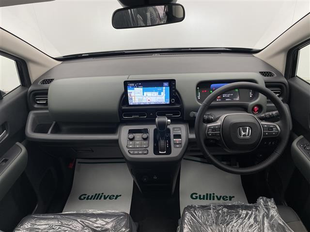 フリード1.5 e:HEV クロスター