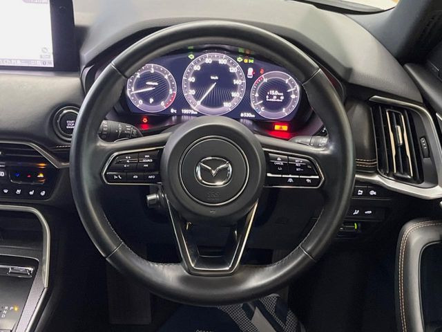 �y�����v�����X�e�A�����O�z�㎿�Ȋv���g�p���邱�ƂŁA��ɂ����������݂ƂĂ��^�]���₷���n���h���ł���