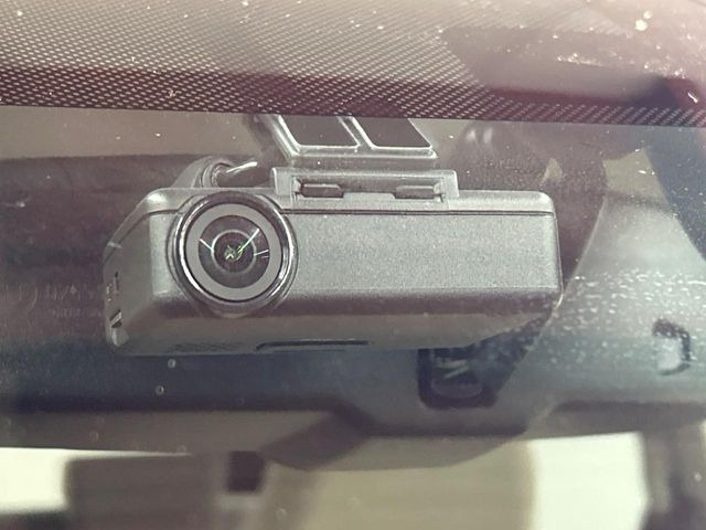 �y�h���C�u���R�[�_�[�z�h���C�u���R�[�_�[����!���s���͂������A������^�]�⎖�̂ɑ��������ہA�f���ŋL�^���A����̃��X�N�ɔ����܂��B���L�^�pSD�J�[�h�͂��q�l�����g�ł��������������K�v������܂��B