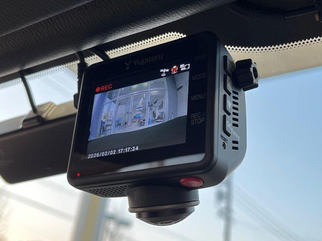 �y�h���C�u���R�[�_�[�z���S�E���S�ȃJ�[���C�t�ɕK�{�̃h���C�u���R�[�_�[�𑕔�!���s���͂������A������^�]�⎖�̂ɑ��������ۂ̏󋵂��f���ŋL�^���A����̃��X�N�ɔ����܂��B